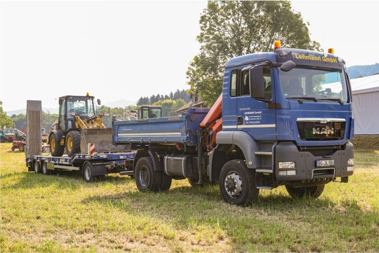 LKW blau