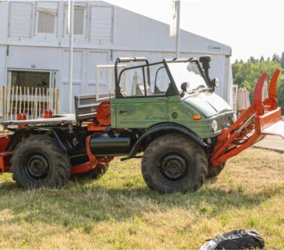 Unimog grün